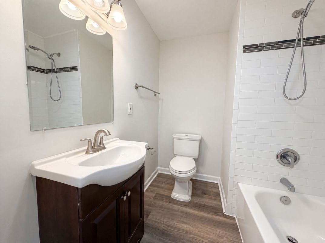 Photo 9 of 20 of 6543 Aires Rd, Jacksonville, FL