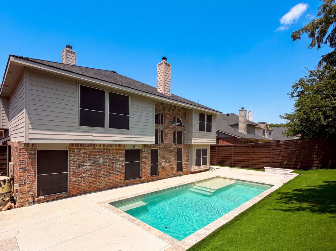 Photo 5 of 27 of 106 Forestview Rd, Hickory Creek, TX