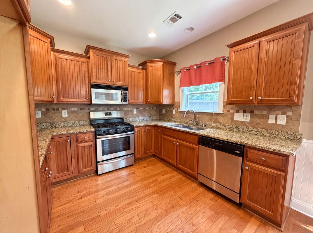 Photo 6 of 28 of 2983 Boulder Walk Ct SE, Atlanta, GA