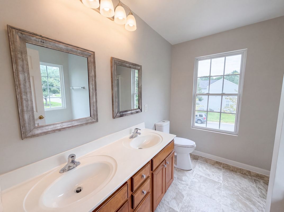 Photo 18 of 28 of 112 Rockbridge Ct, Kernersville, NC