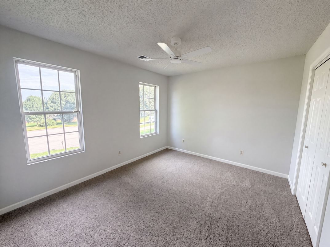 Photo 14 of 27 of 518 Glenfield Cir, Maryville, TN
