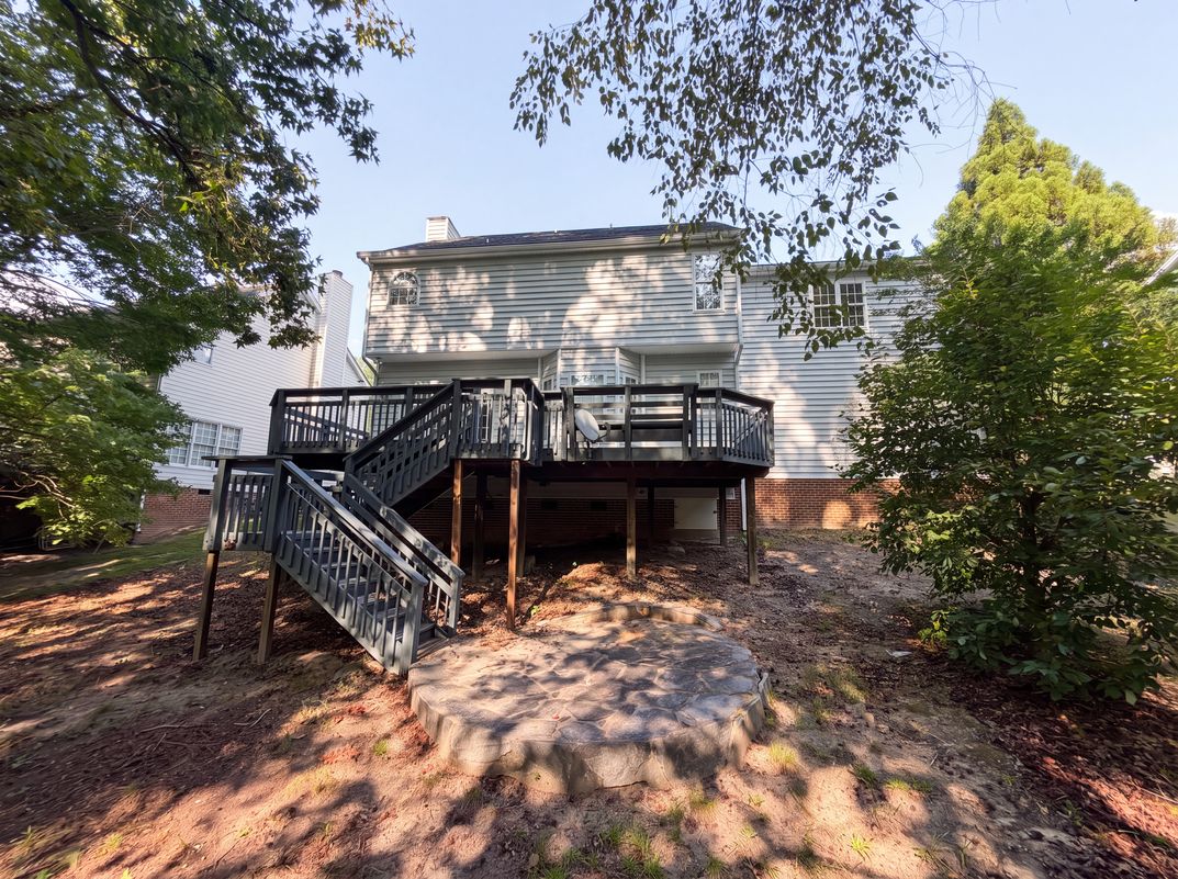 Photo 5 of 17 of 6113 Remington Lake Dr, Raleigh, NC
