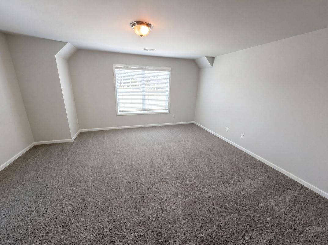 Photo 11 of 21 of 5013 Shadowbrook Rd, Waxhaw, NC