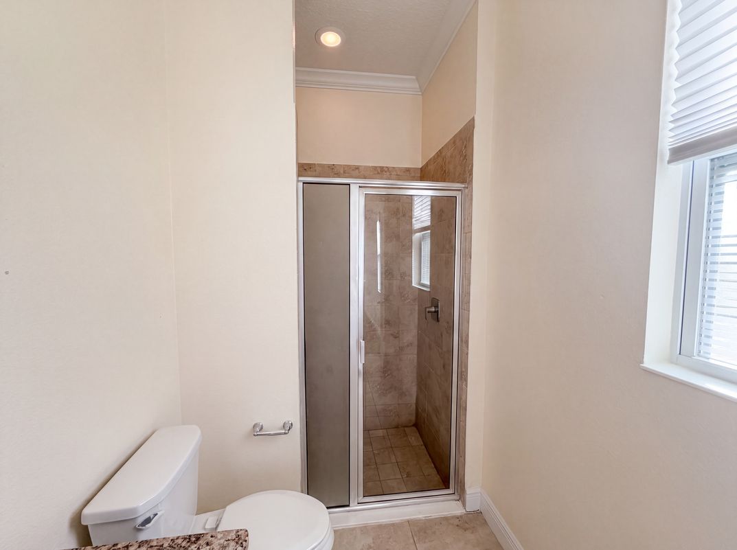 Photo 9 of 29 of 918 Blackthorn Dr, Apopka, FL
