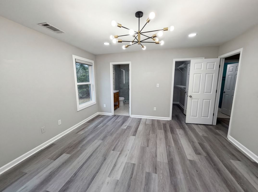 Photo 9 of 19 of 4241 Grady Smith Rd, Loganville, GA