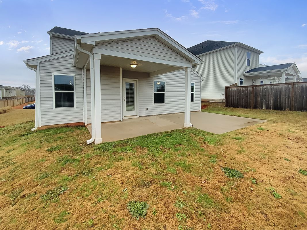 Photo 5 of 27 of 129 W Compass Way, Easley, SC