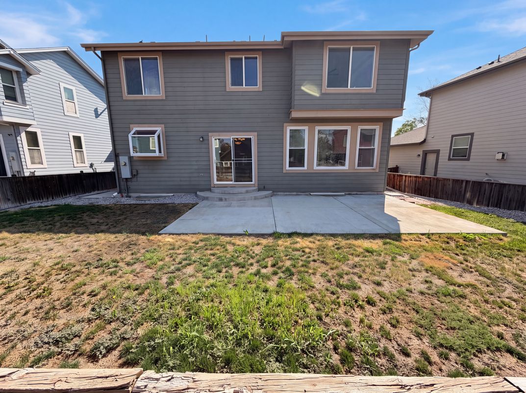 Photo 5 of 31 of 10253 Uravan St, Commerce City, CO