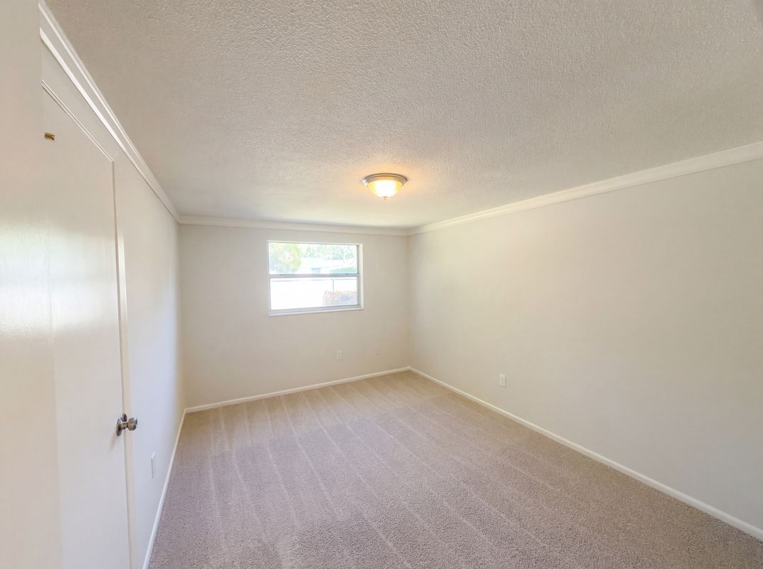 Photo 13 of 17 of 1830 Bellgrove St, Lakeland, FL
