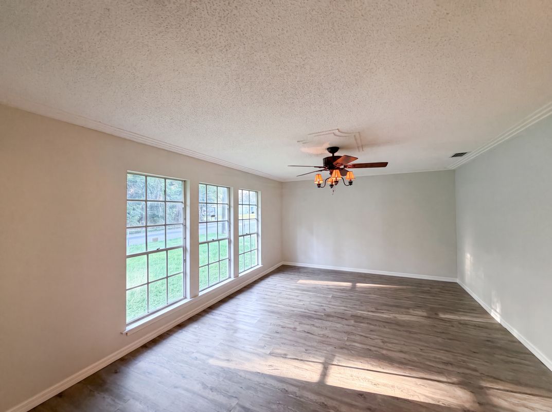 Photo 8 of 22 of 5750 NW 55th Ave, Ocala, FL