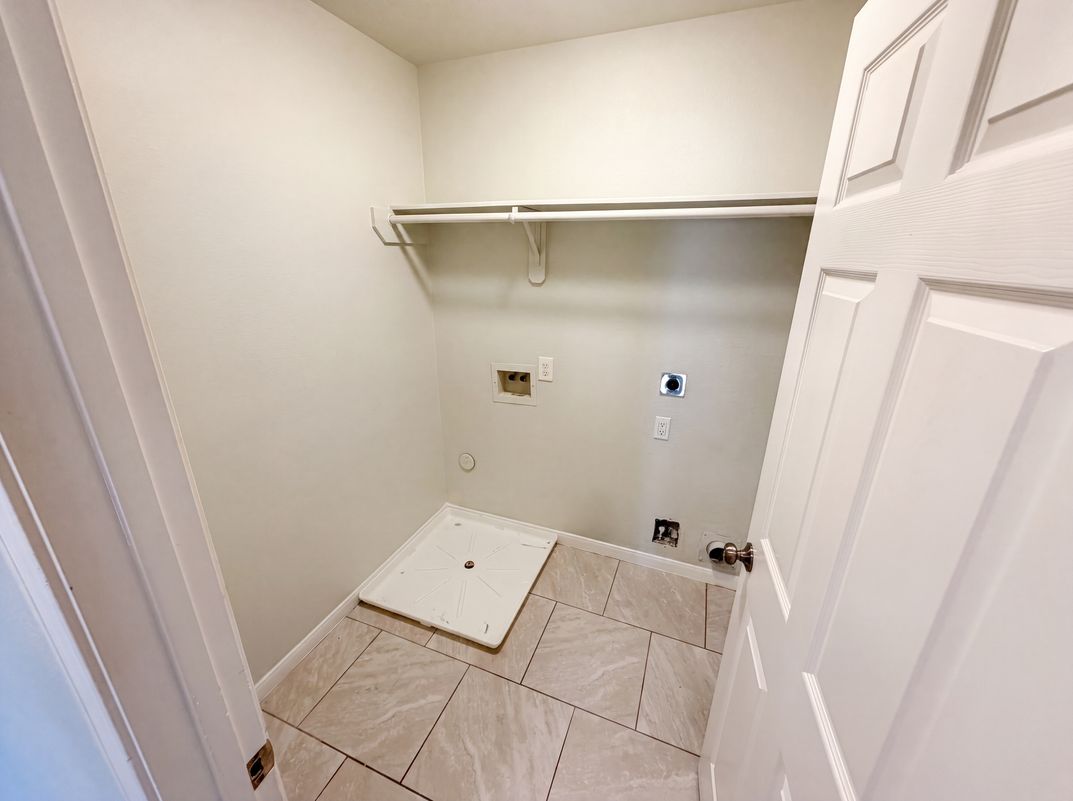 Photo 22 of 26 of 7327 Fox Hall Ln, Humble, TX