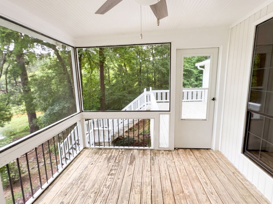 Photo 15 of 18 of 120 Bay Ct, Eatonton, GA