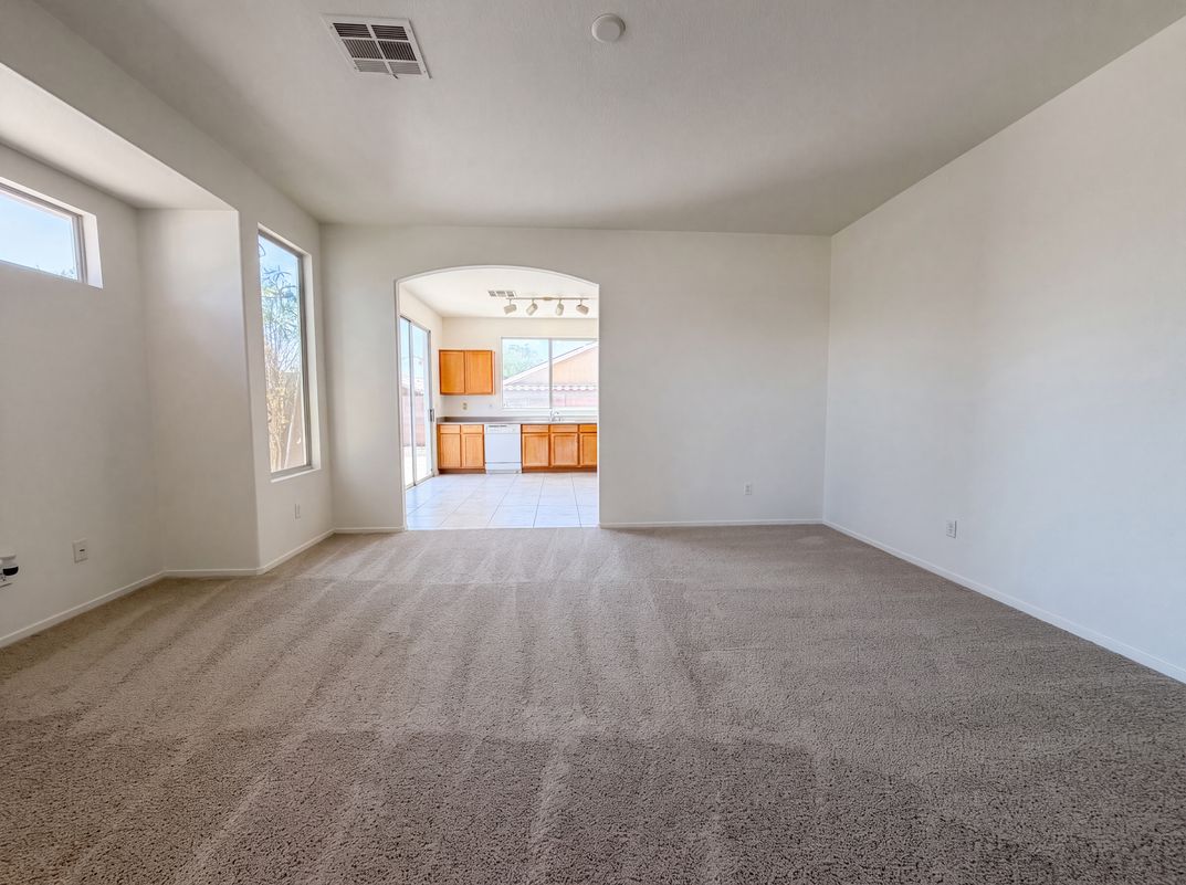 Photo 7 of 22 of 521 Quail Bird Pl, Henderson, NV