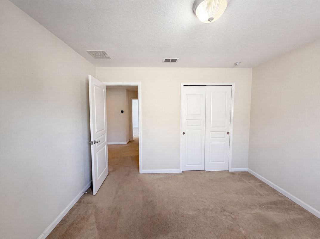 Photo 21 of 36 of 13228 Roskin Ln, Windermere, FL