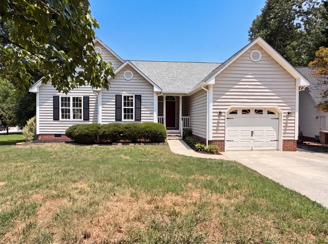 Property photo 1 of 305 Brims Way