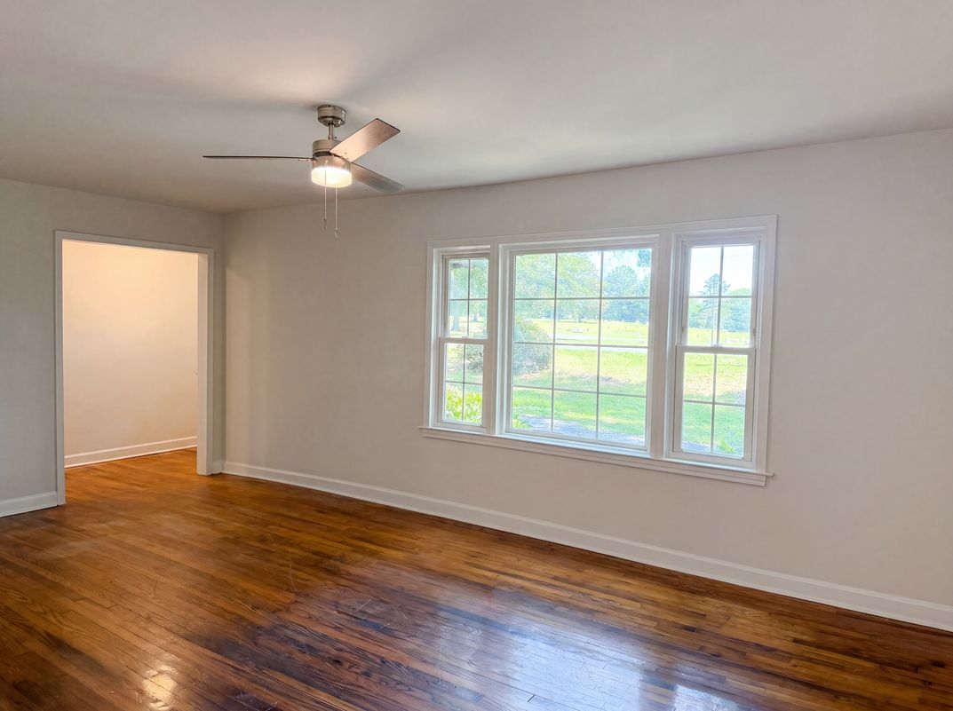 Photo 7 of 20 of 1125 Old Spartanburg Hwy, Lyman, SC