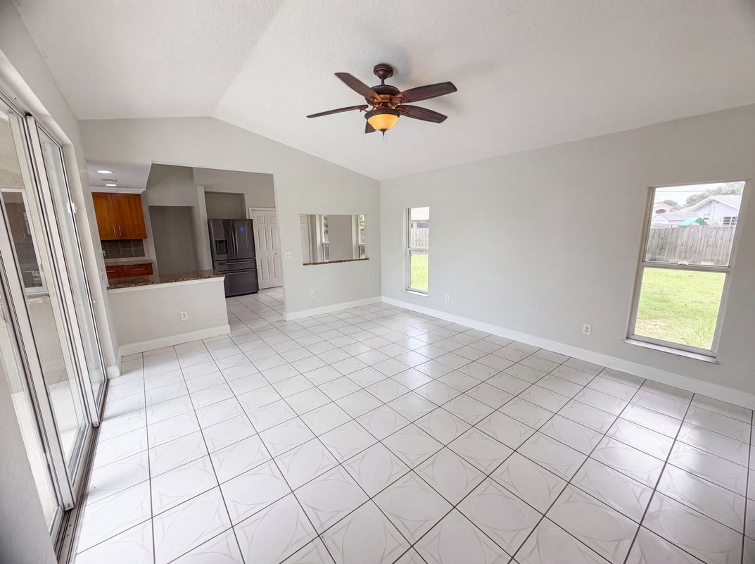 Photo 9 of 29 of 711 SE Celtic Ave, Port Saint Lucie, FL