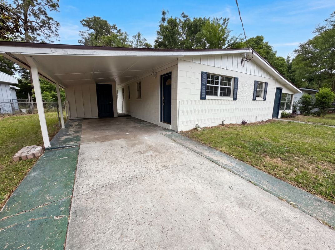 Property photo 1 of 7361 Proxima Rd