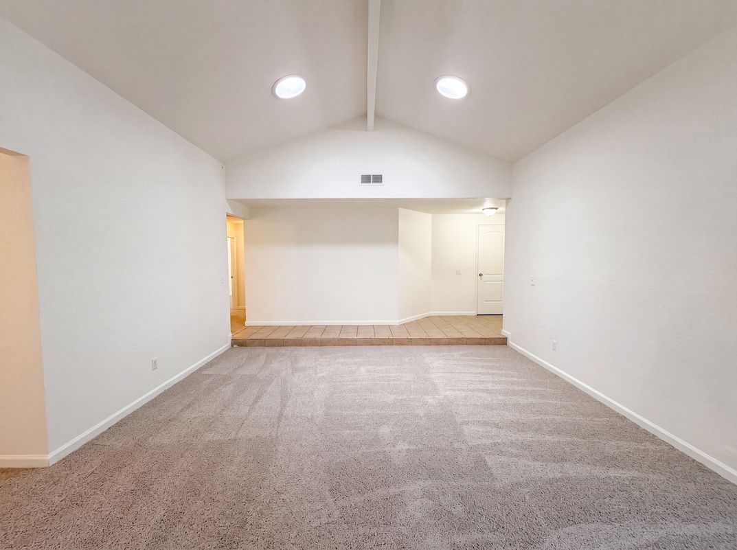 Photo 19 of 29 of 7431 Garden Gate Dr, Citrus Heights, CA