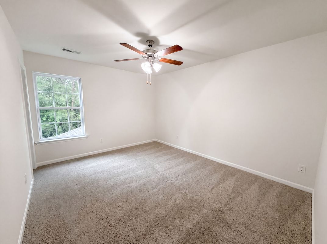 Photo 21 of 30 of 1144 Campbell Ridge Dr, Elgin, SC