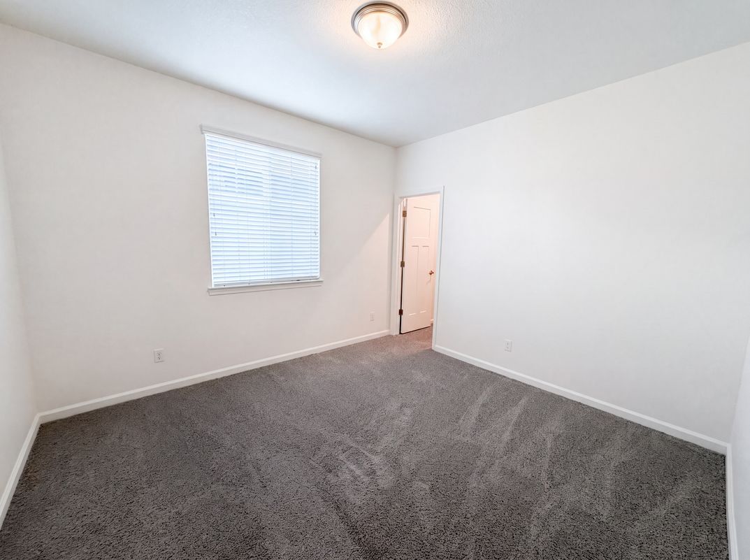 Photo 21 of 39 of 5022 Birch Valley Way, Rancho Cordova, CA