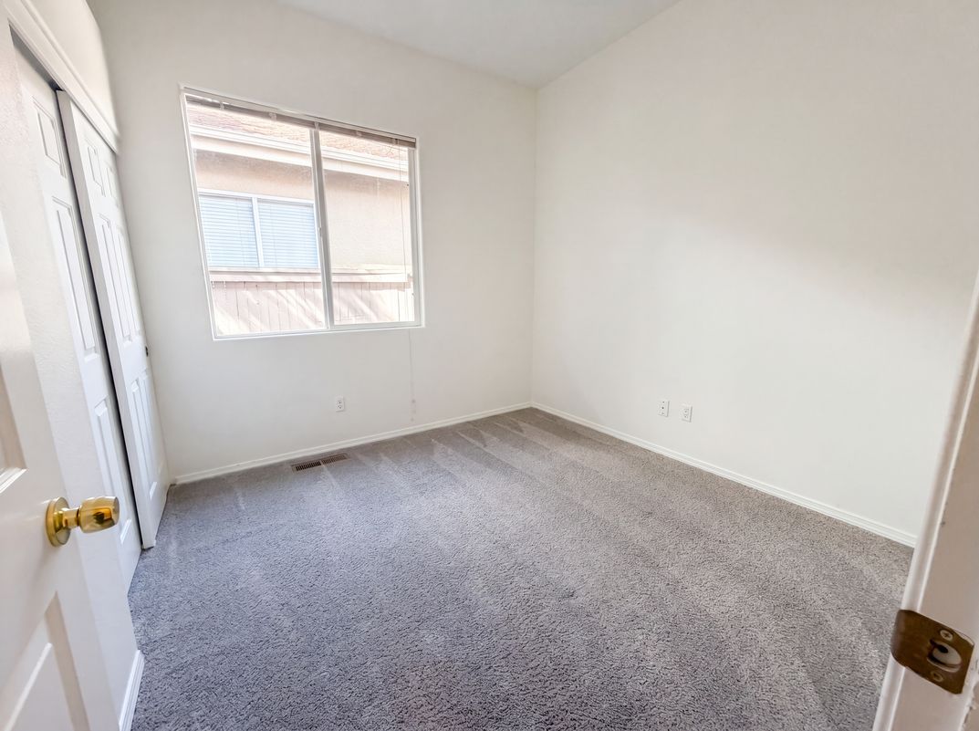 Photo 17 of 22 of 9889 Northrup Dr, Reno, NV