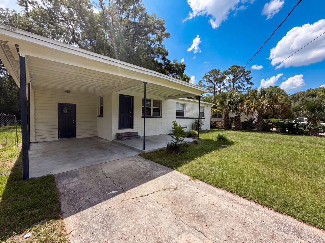 Photo 18 of 20 of 3740 Ballejo Ct W, Jacksonville, FL