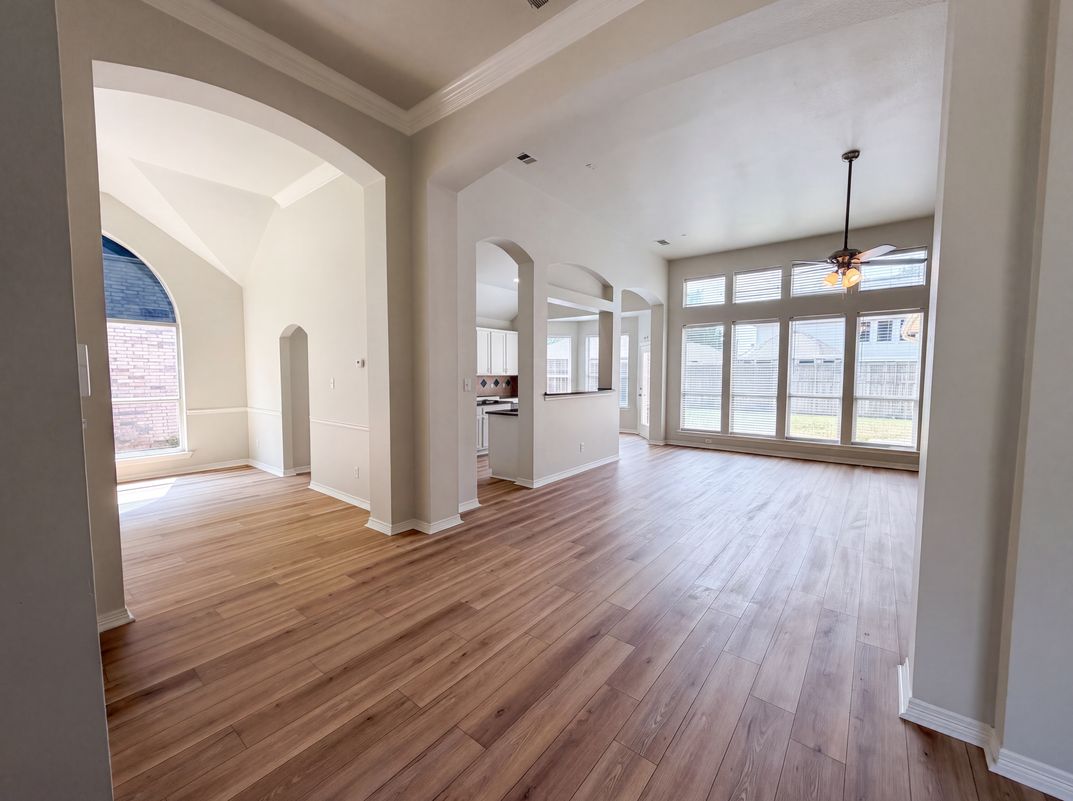 Photo 13 of 31 of 1221 Old Oak Trl, Flower Mound, TX