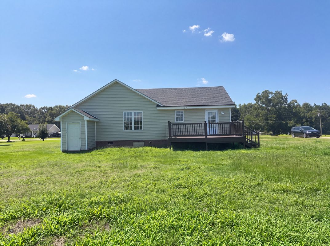 Photo 19 of 23 of 5536 Scuppernong Rd, Wilson, NC