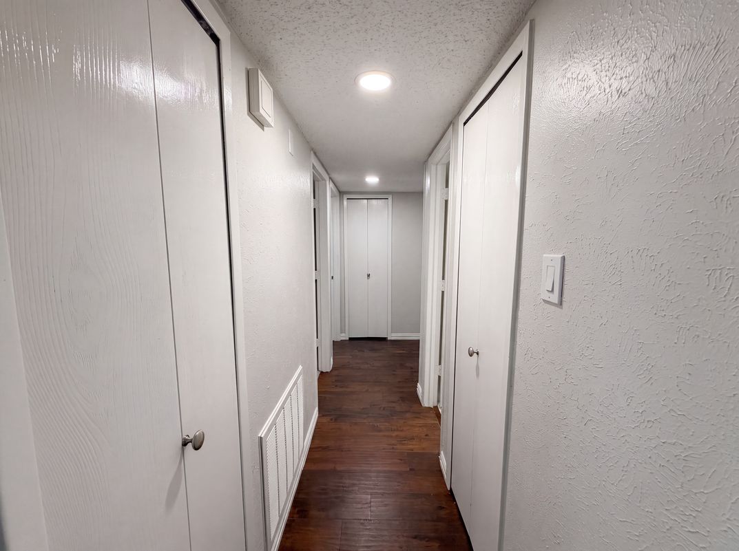 Photo 10 of 25 of 5608 Cherilee Ln, Haltom City, TX