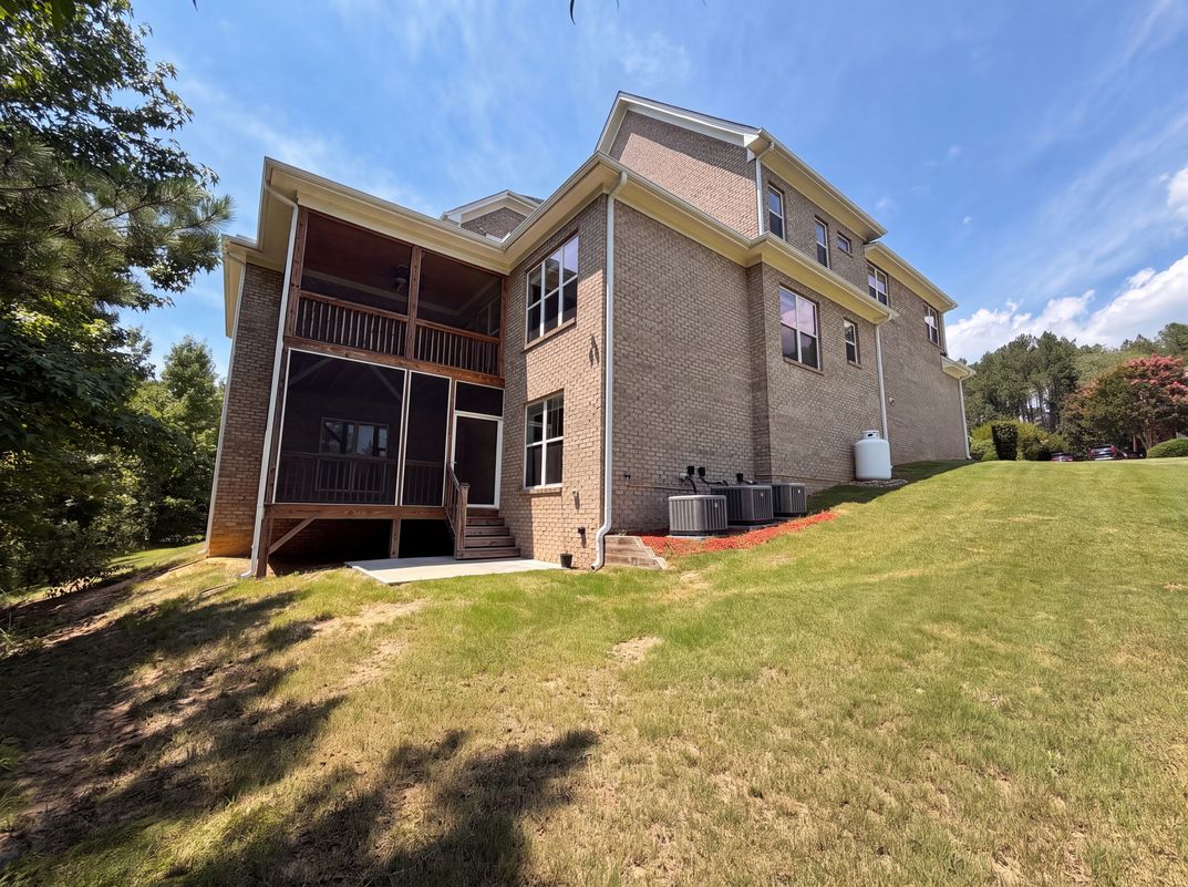 Photo 5 of 37 of 205 Avocet Ln, Clayton, NC