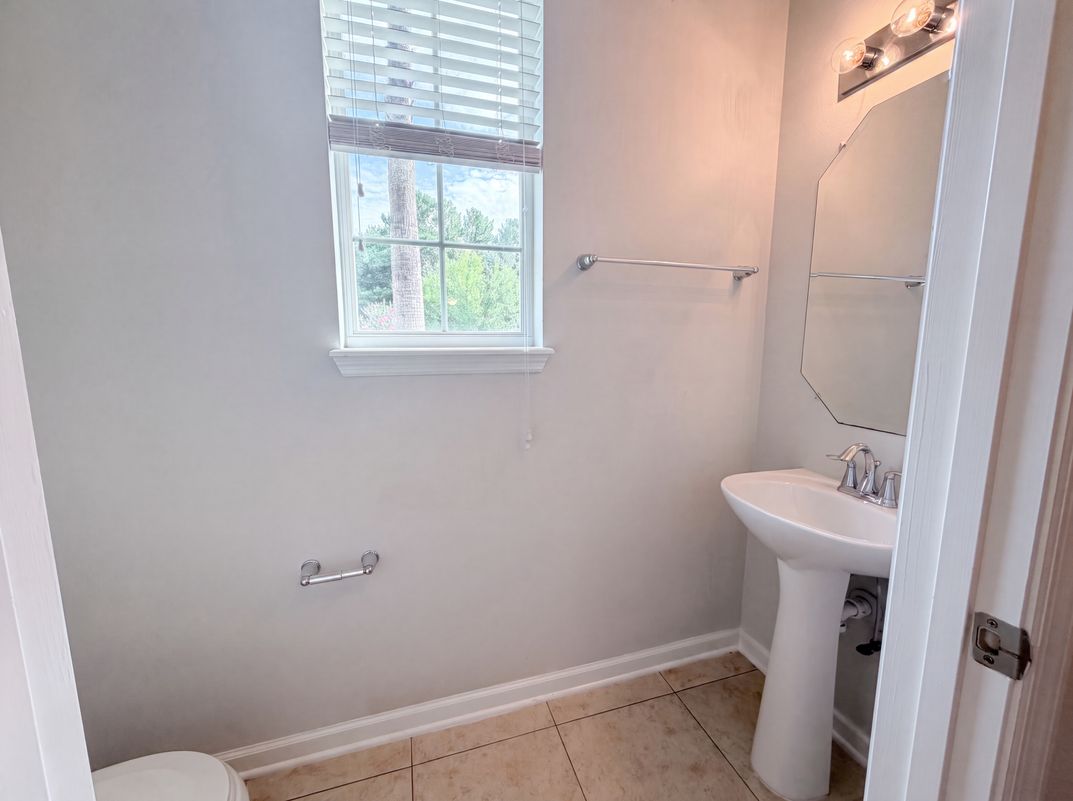Photo 15 of 21 of 4220 Plantation Oaks Blvd, Orange Park, FL