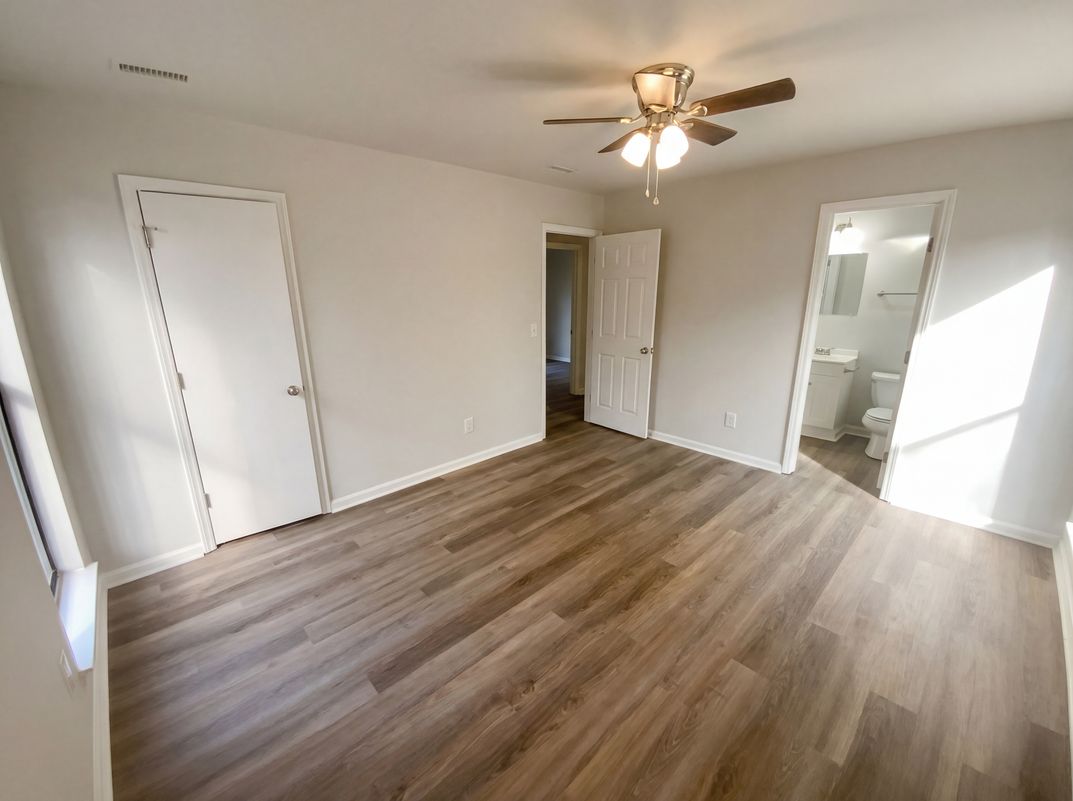 Photo 15 of 21 of 6312 Old Hickory Ct, Charlotte, NC