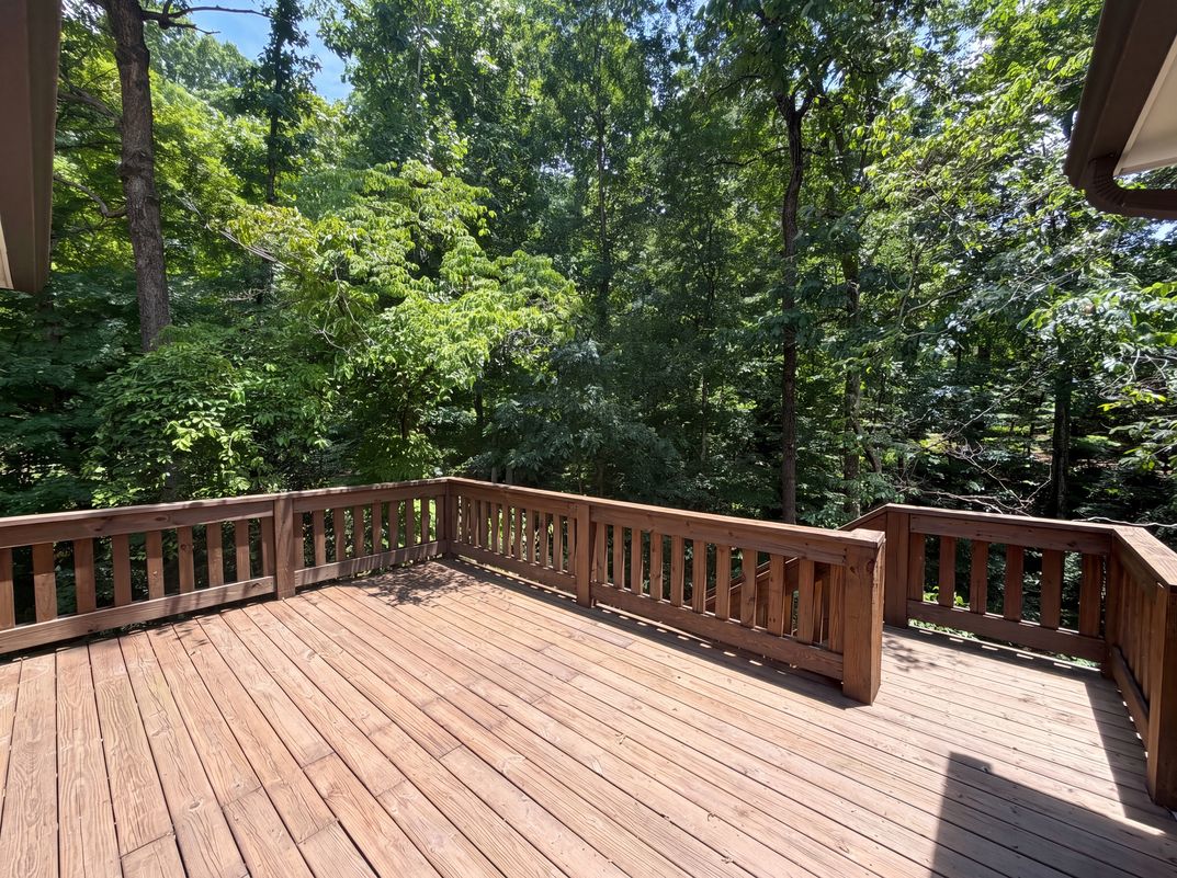 Photo 28 of 34 of 2299 Camden Dr SW, Marietta, GA