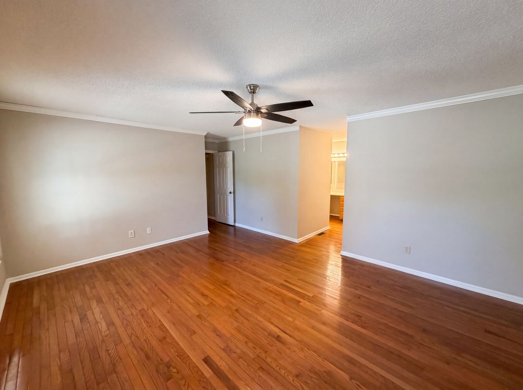 Photo 14 of 29 of 8400 Chestnut Oak Ct, Harrisburg, NC