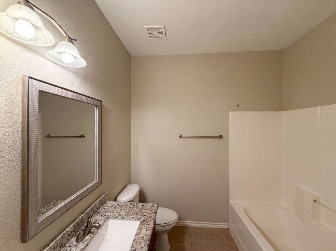 Photo 15 of 20 of 1205 Kachina Ln, Haslet, TX
