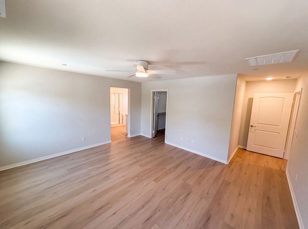 Photo 4 of 37 of 6593 Zion Way, Jurupa Valley, CA