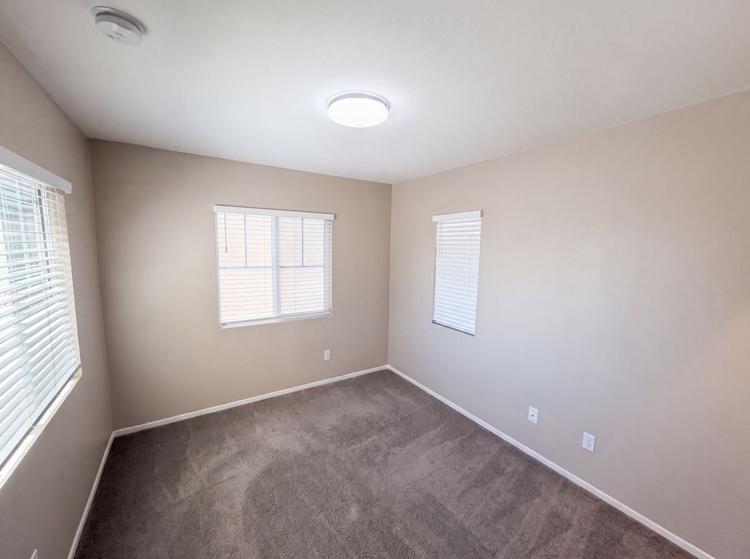 Photo 16 of 30 of 3885 Iron Mountain Cir, Jurupa Valley, CA