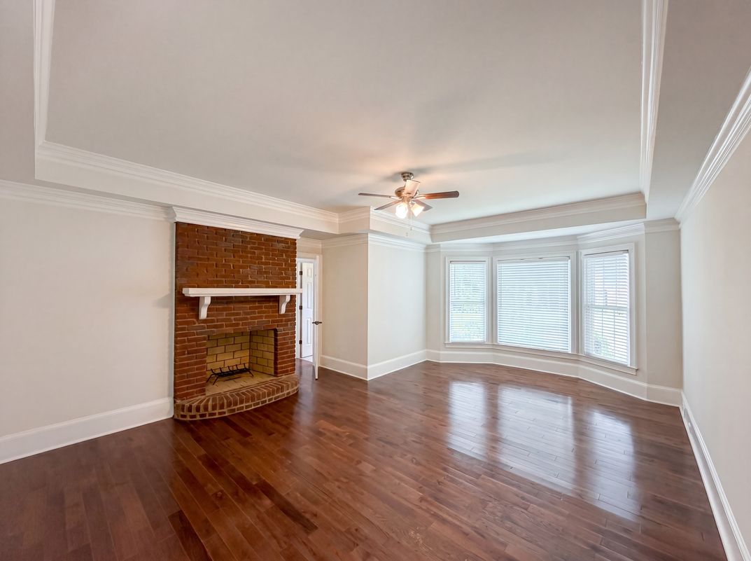 Photo 11 of 26 of 4342 Trotters Way Dr, Snellville, GA