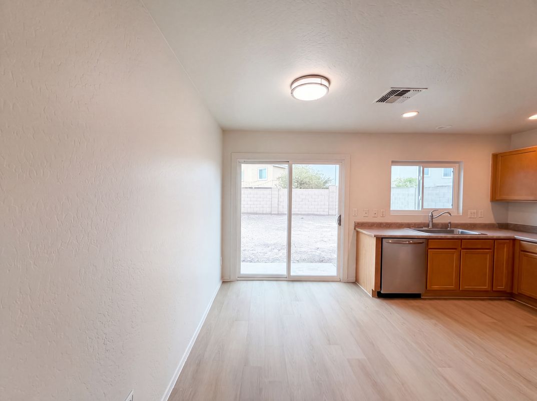Photo 6 of 20 of 198 N 222nd Dr, Buckeye, AZ