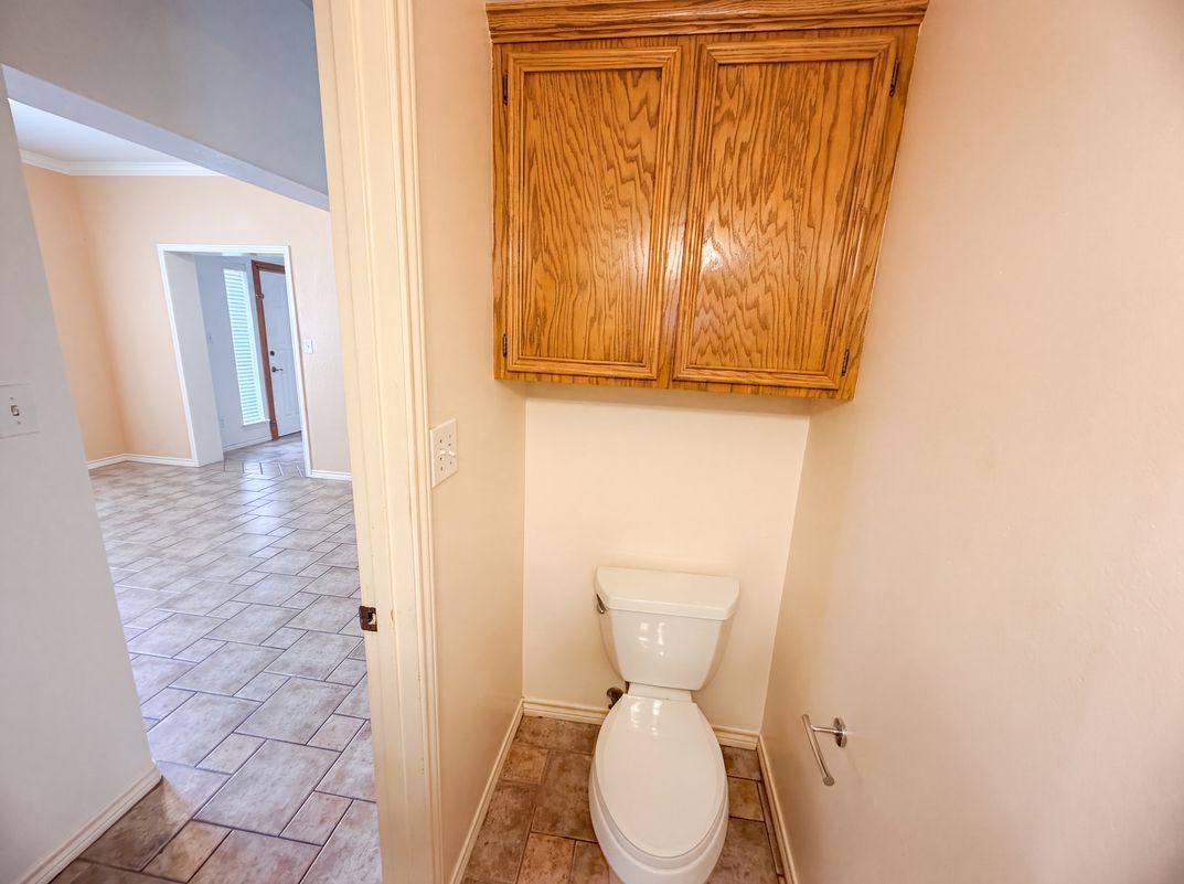 Photo 15 of 25 of 14925 Beal Dr, Corpus Christi, TX