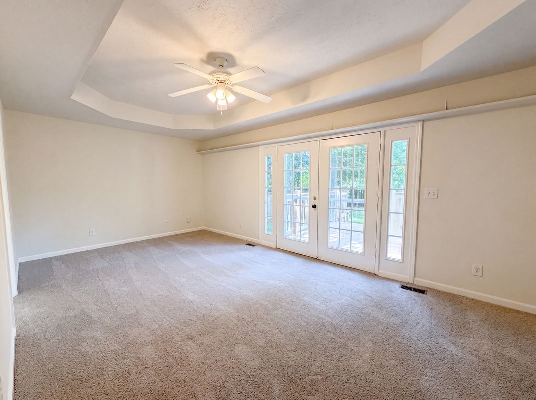 Photo 11 of 27 of 807 W Thompson Ln, Murfreesboro, TN