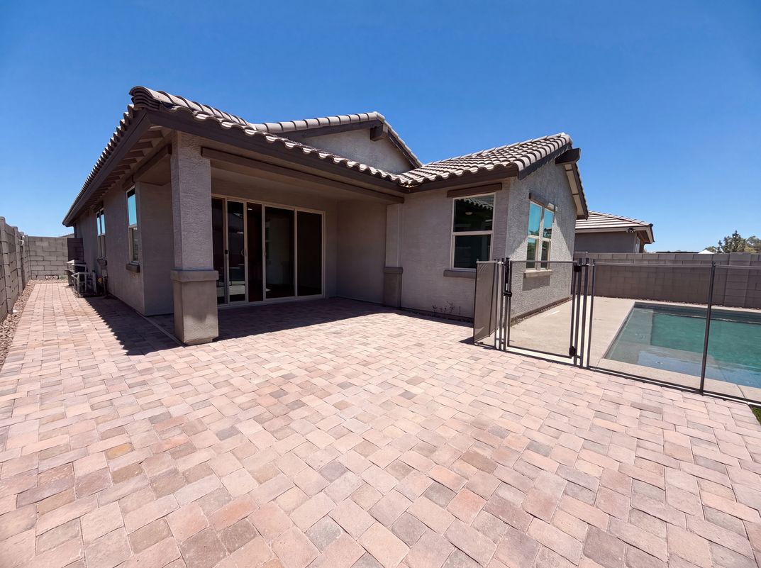 Photo 5 of 17 of 2831 W Rainbow Dr, San Tan Valley, AZ