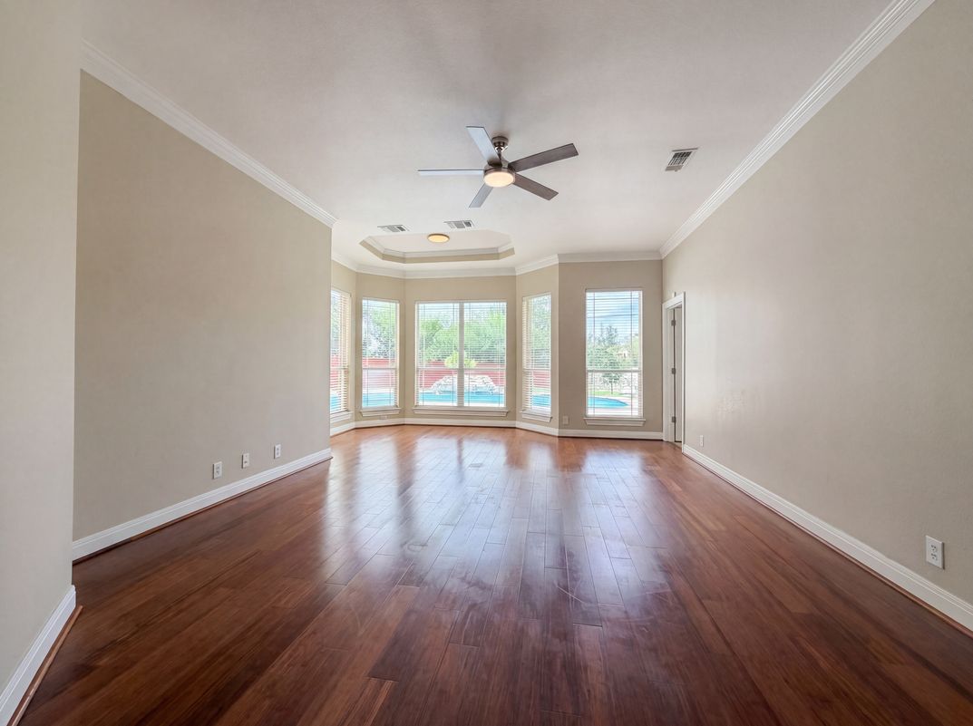 Photo 6 of 23 of 13419 Star Heights Dr, San Antonio, TX