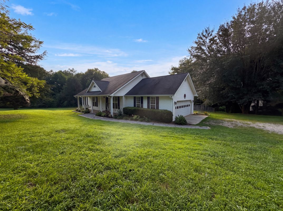 Photo 54 of 69 of 98 Eb Rd, Cleveland, GA