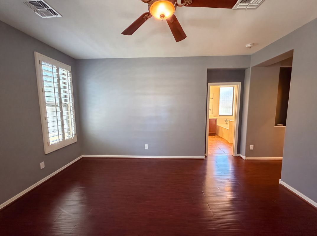 Photo 4 of 22 of 29398 N 67th Dr, Peoria, AZ