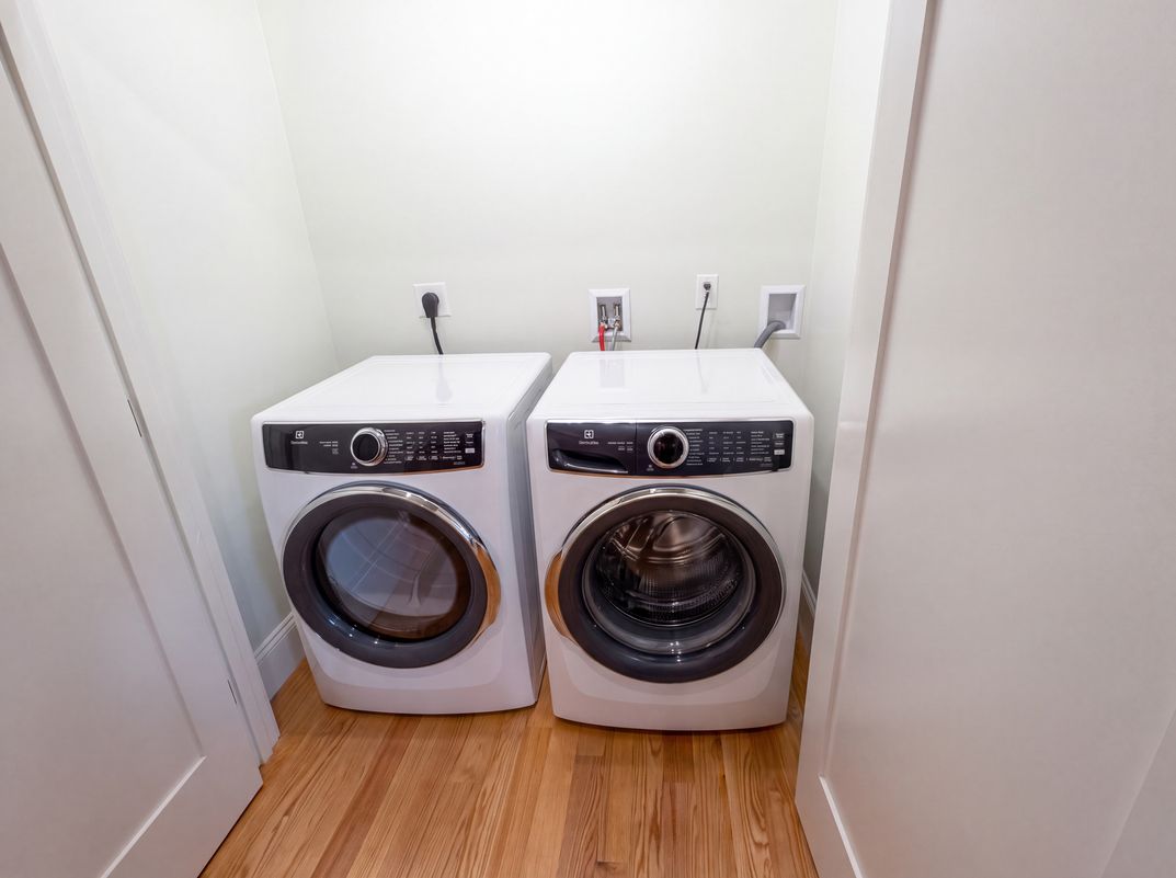 Photo 16 of 19 of 100 Dillingham Ave, Falmouth, MA