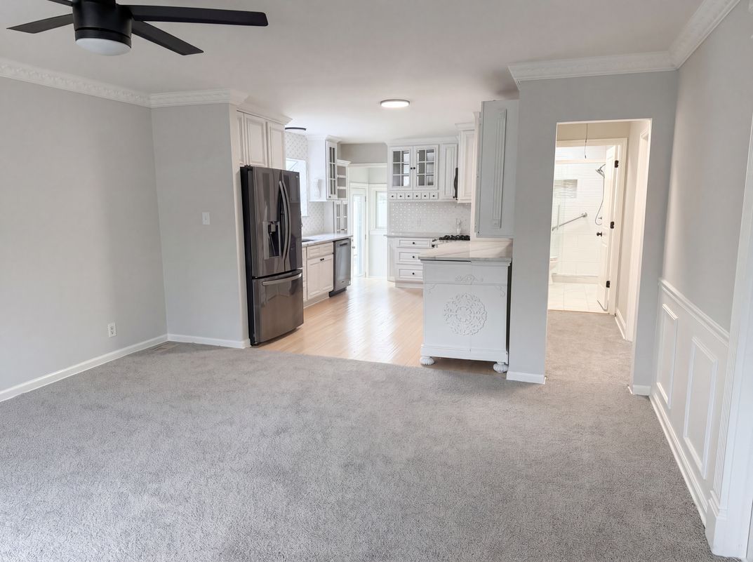 Photo 13 of 28 of 916 Longfellow Ave, Royal Oak, MI