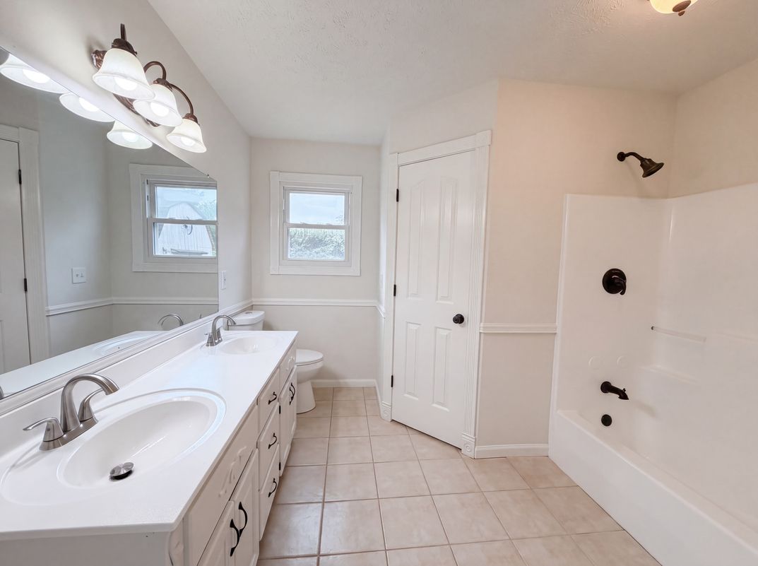 Photo 15 of 21 of 7502 Lone Eagle Dr, Murfreesboro, TN