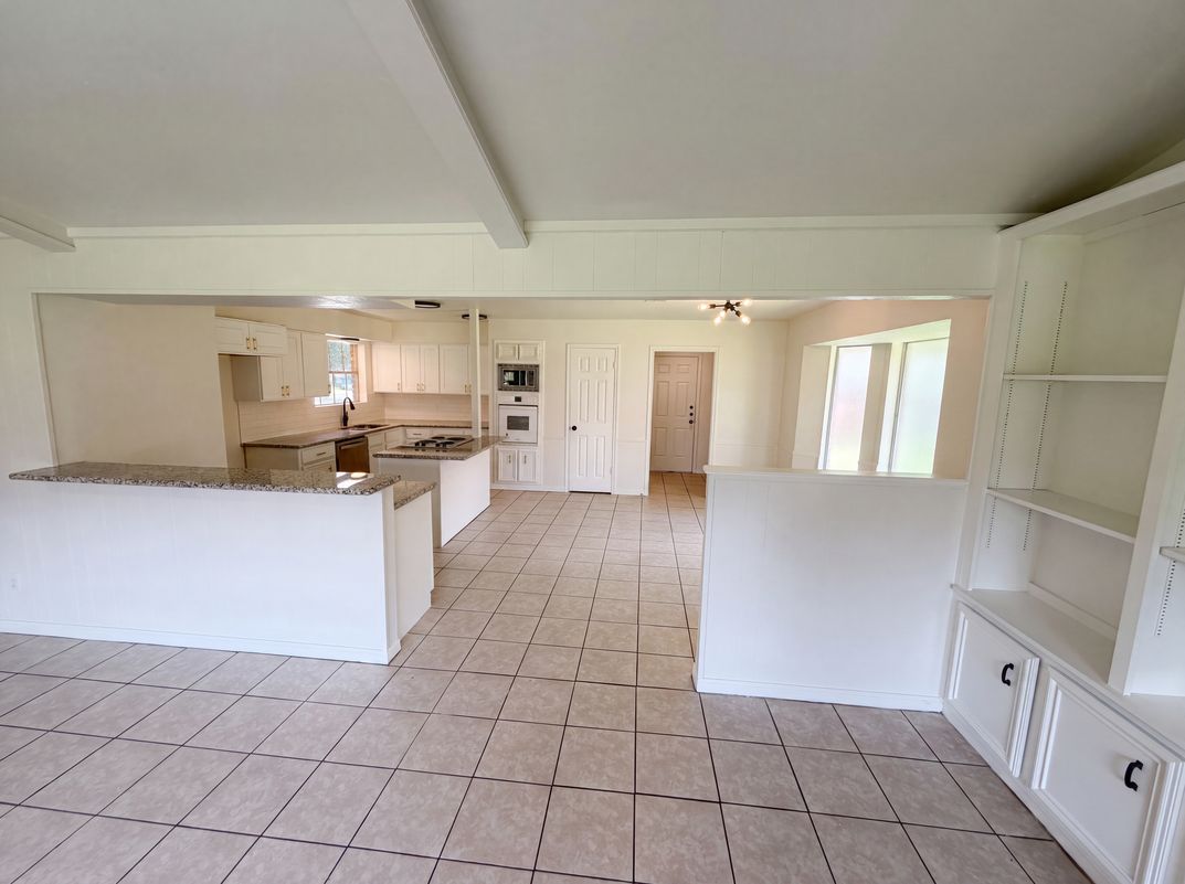 Photo 9 of 23 of 719 Equinox St, Crosby, TX