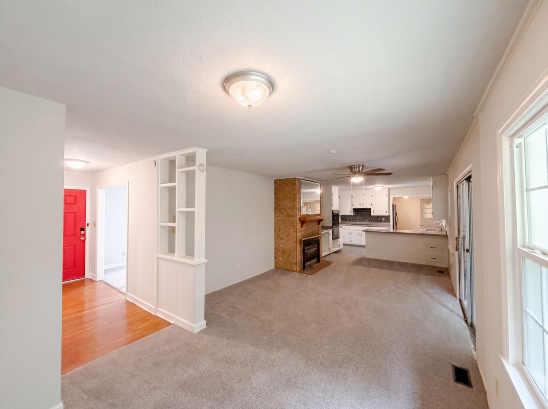 Photo 3 of 17 of 1537 Mintz Ave, Fayetteville, NC